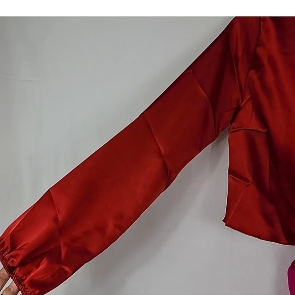 NEW JULIA by Love J Satin Red Pink Tie Front Crop Top Blouse Sz S - Picture 6 of 10